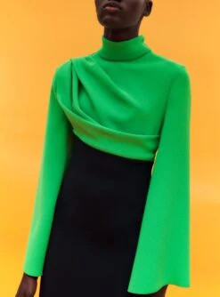 The Lia Maxi Dress In Bright Green & Black -Paramount Dresses Store 02 19 SolaceLondon 07 050 v1