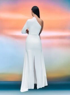 The Sarr Maxi Dress In Cream -Paramount Dresses Store 05 04 SolaceLondon PF21 24 039 v1