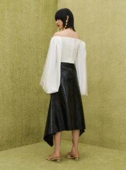 The Ayla Top In Cream -Paramount Dresses Store 05 20 SolaceLondon RS22 18 078 v1