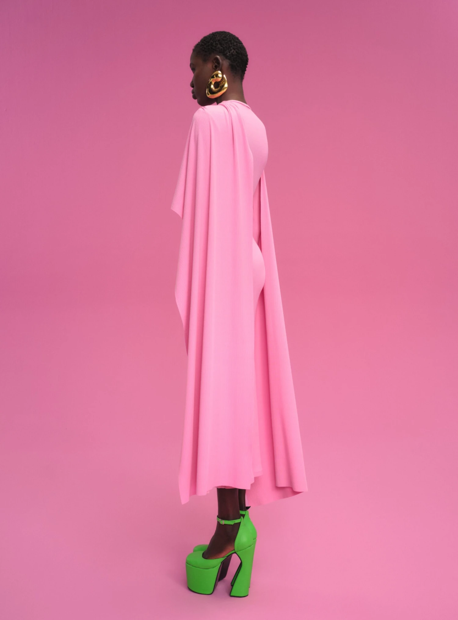 The Tilda Midi Dress In Bubblegum 6 The Tilda Midi Dress In Bubblegum - Image 4