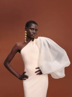 The Hudson Maxi Dress In Ivory 7 The Hudson Maxi Dress In Ivory -Paramount Dresses Store 211209 SolaceLondon RS22 Look 20 064