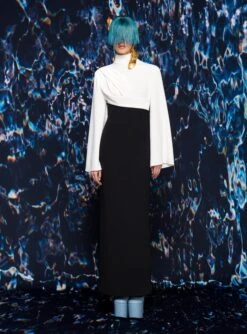 The Lia Maxi Dress In Cream & Black -Paramount Dresses Store 220210 SolaceLondon SS22 12 004 v1