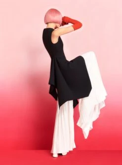 The Iris Trouser In Cream 11 The Iris Trouser In Cream -Paramount Dresses Store 220408 SolaceLondon RS23 24 211 R1 e7b257b1 ff95 40c4 9871 7067c29859b5