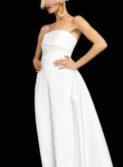 The Harlow Jumpsuit In Cream -Paramount Dresses Store 220425 SolaceLondon PF22 33 078 R1