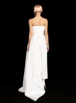 The Harlow Jumpsuit In Cream -Paramount Dresses Store 220425 SolaceLondon PF22 33 085 R1