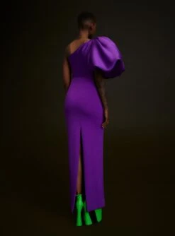 The Karli Maxi Dress In Purple -Paramount Dresses Store 220714 SolaceLondon SS23 05 066 R1