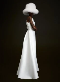 The Alba Maxi Dress In Cream -Paramount Dresses Store 220714 SolaceLondon SS23 09 057 R1