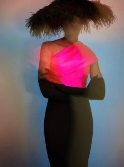 The Selia Maxi Dress In Hot Pink & Black -Paramount Dresses Store 220714 SolaceLondon SS23 12 066 R1