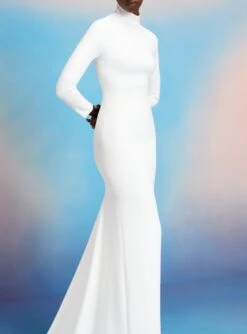 The Vivienne Maxi Dress In Cream 6 The Vivienne Maxi Dress In Cream -Paramount Dresses Store 220714 SolaceLondon SS23 18 061 R1