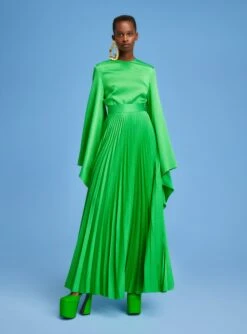 The Sage Maxi Dress In Green -Paramount Dresses Store 220718 SolaceLondon SS23 37 084 R1