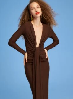 The Lorena Midi Dress In Mocha -Paramount Dresses Store 220718 SolaceLondon SS23 46 062 R1