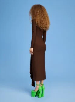 The Lorena Midi Dress In Mocha -Paramount Dresses Store 220718 SolaceLondon SS23 46 080 R1