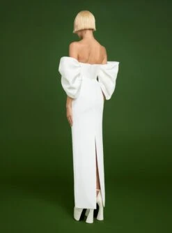 The Arla Dress In Cream -Paramount Dresses Store 220915 SolaceLondon RS23 02 094 R1