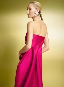 The Meyer Mini Dress In Cerise 11 The Meyer Mini Dress In Cerise -Paramount Dresses Store 221020 SolaceLondon PF23 12 105 R1