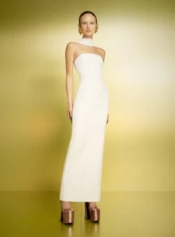 The Amari Maxi Dress In Cream -Paramount Dresses Store 221020 SolaceLondon PF23 21 010 R1
