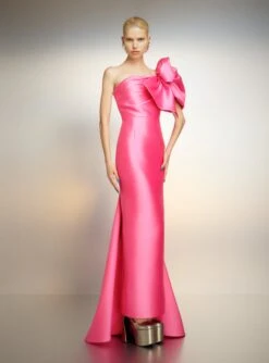 The Reya Maxi Dress In Pink -Paramount Dresses Store 221021 SolaceLondon PF23 35 018 R1