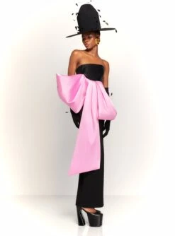 The Maeve Maxi Dress In Black And Blush -Paramount Dresses Store 230309 SolaceLondon RS23 24 053 R1