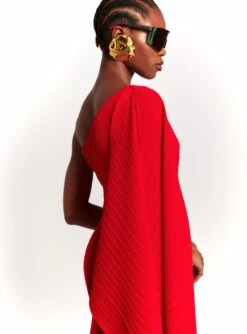 The Lillia Maxi Dress In Red -Paramount Dresses Store 230309 SolaceLondon RS23 26 061 R1