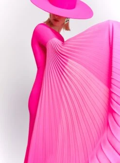 The Grace Maxi Dress In Hot Pink 6 The Grace Maxi Dress In Hot Pink -Paramount Dresses Store 230309 SolaceLondon RS23 31 130 R1