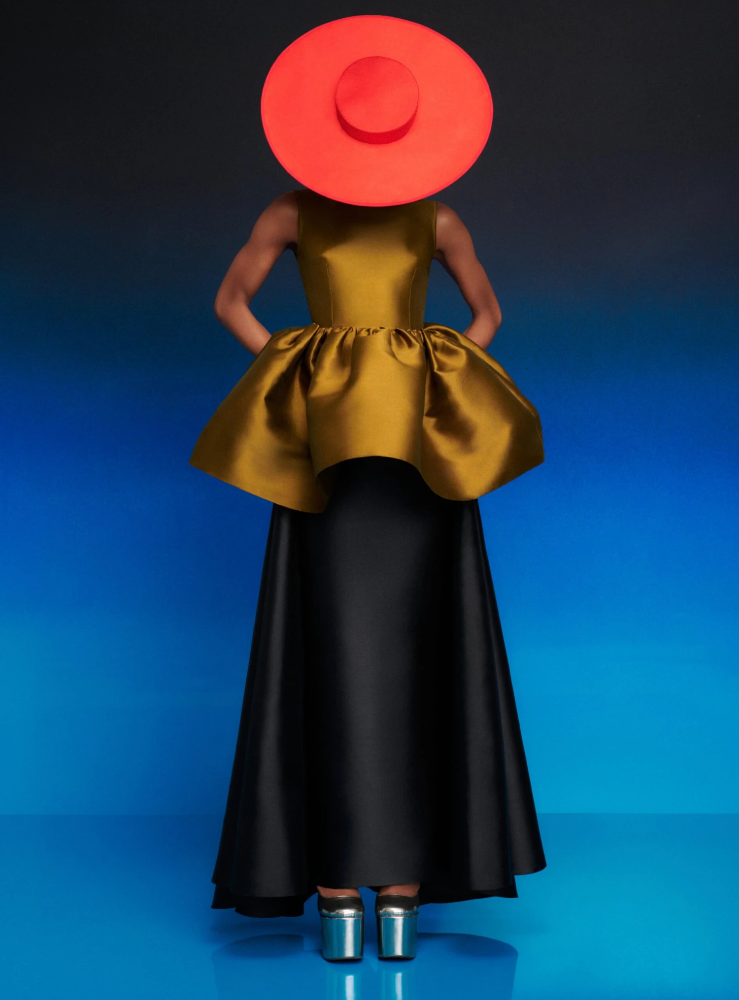 The Simona Top In Gold 3 The Simona Top In Gold