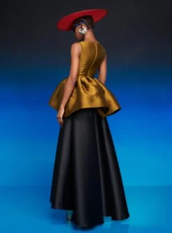 The Luciana Skirt In Black -Paramount Dresses Store 230309 SolaceLondon RS23 51 105 R2