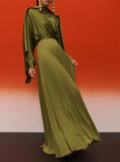 The Henley Skirt In Sweet Pea Green -Paramount Dresses Store SOLACE LONDON OS31052 HENLEY SKIRT SWEET PEA GREEN 3